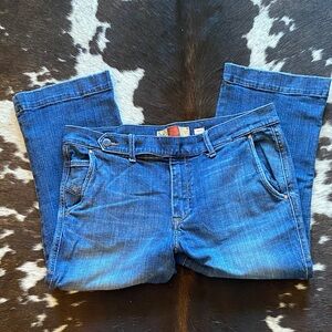 Old Navy Classic Blue Capri Jeans